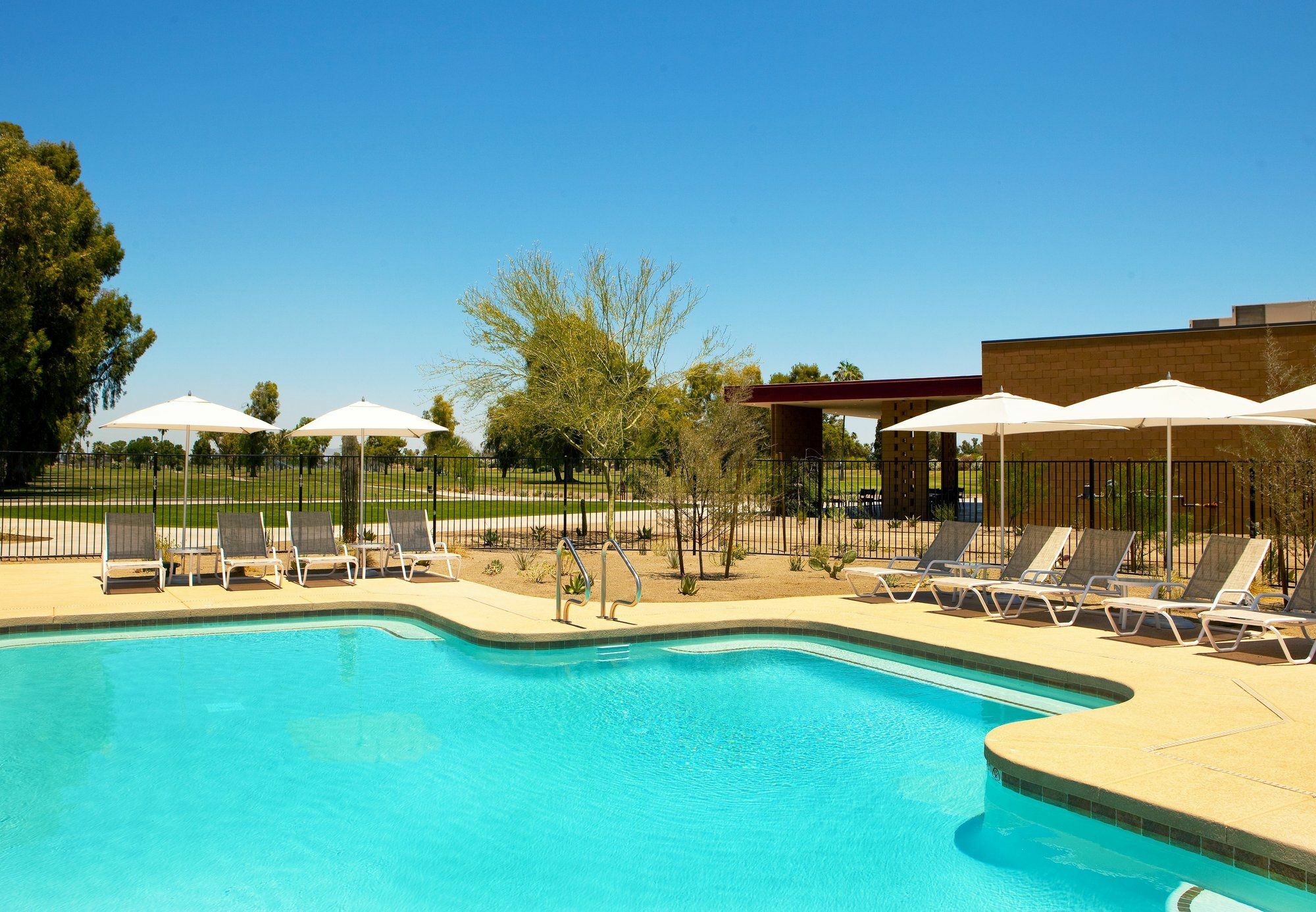 Four Points By Sheraton At Phoenix Mesa Gateway Airport Exterior foto